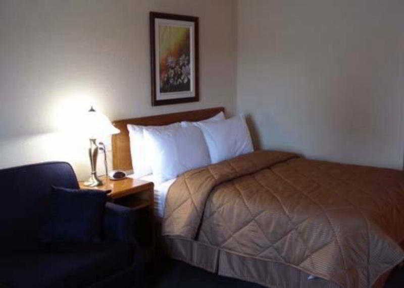 Rodeway Inn Ґранд-Фоллс Номер фото